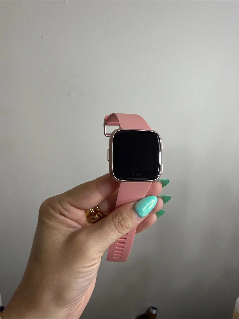 fitbit sleek smartwatch